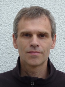 Picture: Prof. Dr. rer. nat. Hans-Werner Hammer